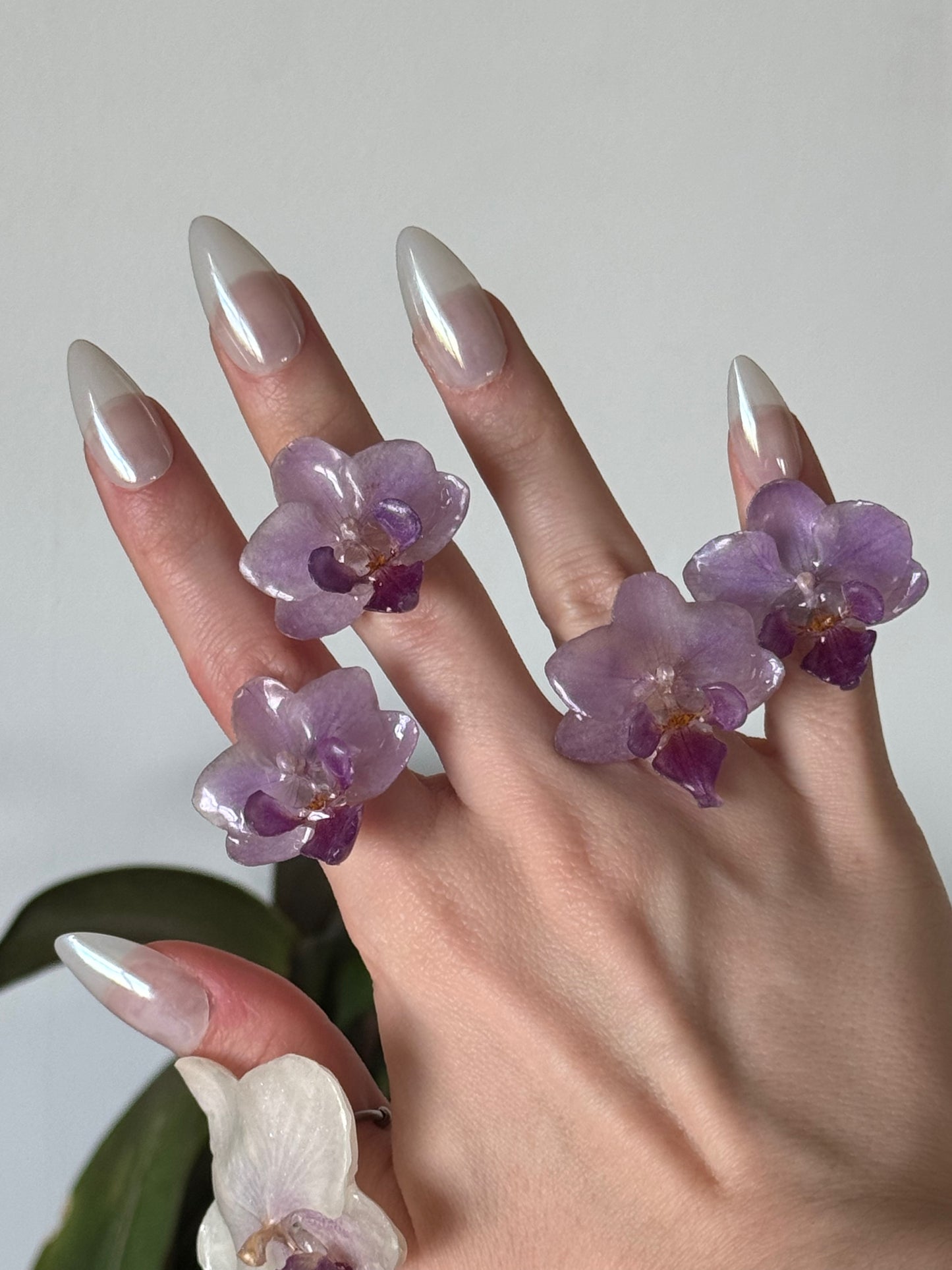 Small purple orchid ring 